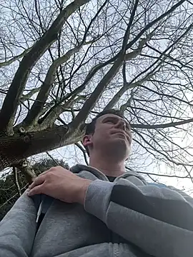 Snapshot of GotItGoin chatting on March 2025 01:01:02 PM GotItGoin online show from March 2025 01:01:02 PM