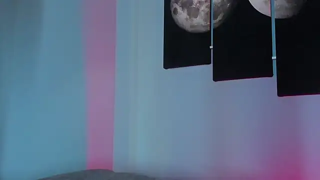 Snapshot of maddy_walker chatting on December 2024 12:22:02 AM maddy walker online show from December 2024 12:22:02 AM