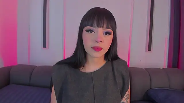 Snapshot of maddy_walker chatting on September 2025 07:37:01 PM maddy walker online show from September 2025 07:37:01 PM