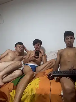 dani07- online show from March 2025 05:09:02 AM