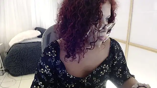 Snapshot of zahrivk1 chatting on February 2025 09:27:02 PM zahrivk1 online show from February 2025 09:27:02 PM