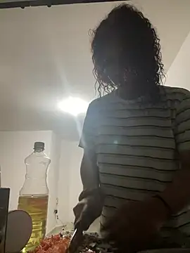 Snapshot of zahrivk1 chatting on February 2025 06:05:02 AM zahrivk1 online show from February 2025 06:05:02 AM