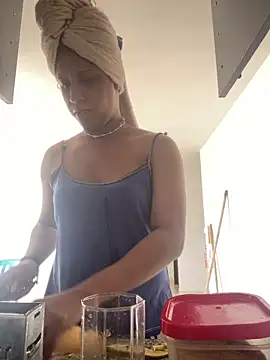 Snapshot of zahrivk1 chatting on March 2025 07:21:02 PM zahrivk1 online show from March 2025 07:21:02 PM