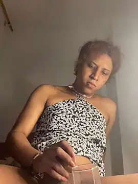 Snapshot of zahrivk1 chatting on March 2025 11:35:02 PM zahrivk1 online show from March 2025 11:35:02 PM