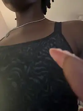 choclatepeaach online show from April 2026 05:27:01 PM