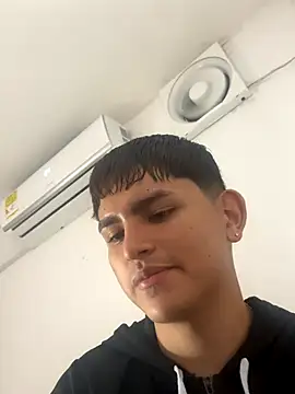 Lyam ap online show from November 2025 02:21:01 AM