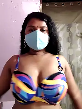 Snapshot of Dr_Chhaya chatting on April 2026 04:39:01 AM Dr Chhaya online show from April 2026 04:39:01 AM