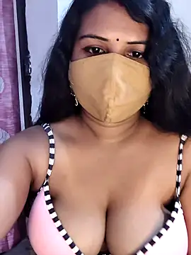 Snapshot of Dr_Chhaya chatting on May 2026 05:28:02 PM Dr Chhaya online show from May 2026 05:28:02 PM