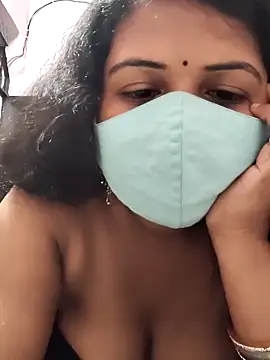 Snapshot of Dr_Chhaya chatting on May 2026 10:10:01 AM Dr Chhaya online show from May 2026 10:10:01 AM