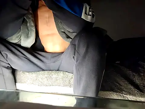 Snapshot of ApollonFit_x69 chatting on January 2025 02:10:01 AM ApollonFit x69 online show from January 2025 02:10:01 AM