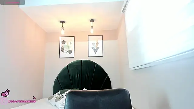 Snapshot of ebbafernandez_ chatting on July 2026 12:23:01 PM ebbafernandez online show from July 2026 12:23:01 PM