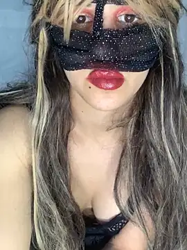 Snapshot of senoritaseno chatting on February 2025 08:26:01 PM senoritaseno online show from February 2025 08:26:01 PM