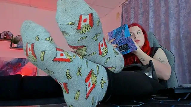 Snapshot of NielletaBlossom chatting on February 2026 02:41:02 AM NielletaBlossom online show from February 2026 02:41:02 AM