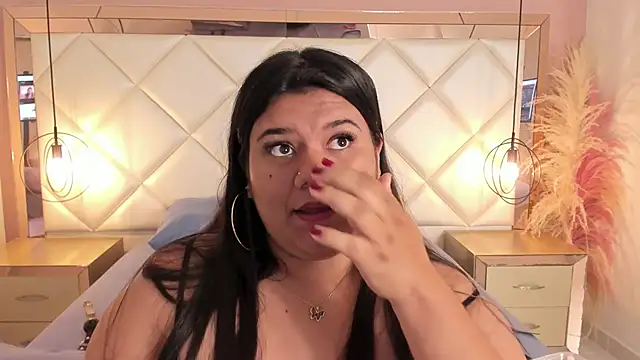 Snapshot of Any_Klartt chatting on December 2024 06:36:01 AM Any Klartt online show from December 2024 06:36:01 AM