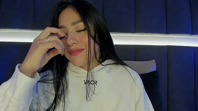 nicolle pierce online show from February 2025 11:47:02 AM