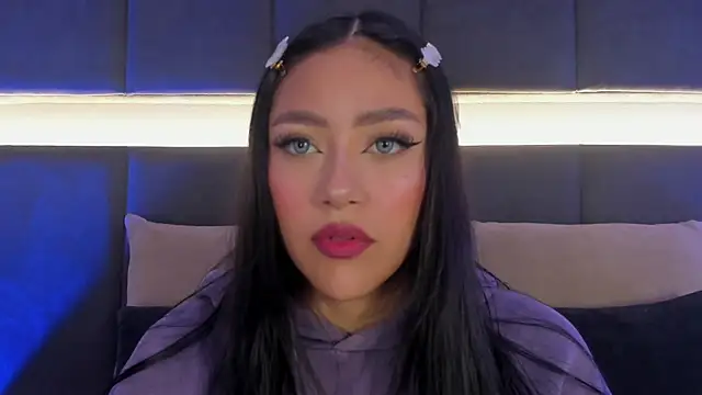 nicolle pierce online show from February 2025 12:17:02 PM