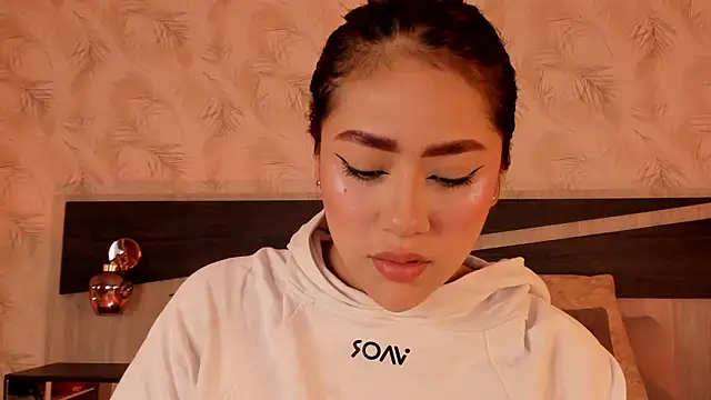 nicolle pierce online show from March 2026 10:52:02 AM