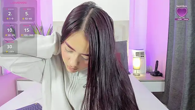 nicolle pierce online show from March 2026 10:04:01 AM