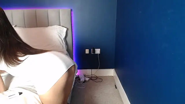 Snapshot of esmerose4 chatting on November 2025 06:50:02 PM esmerose4 online show from November 2025 06:50:02 PM