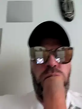 Snapshot of Deeptharot--001 chatting on July 2026 04:31:01 AM Deeptharot--001 online show from July 2026 04:31:01 AM