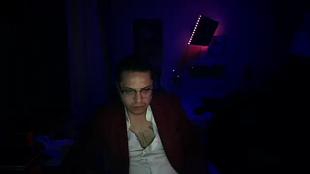 FrankGatsby11 online show from December 2024 09:10:01 AM