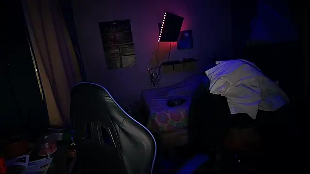 Snapshot of FrankGatsby11 chatting on December 2024 12:16:02 PM FrankGatsby11 online show from December 2024 12:16:02 PM