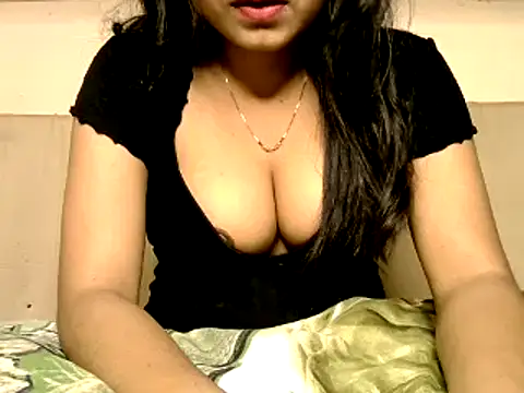 Snapshot of Sanjana_Gupta chatting on April 2026 08:24:01 AM Sanjana Gupta online show from April 2026 08:24:01 AM