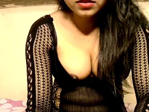 Snapshot of Sanjana_Gupta chatting on May 2026 07:57:02 AM Sanjana Gupta online show from May 2026 07:57:02 AM