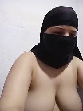 Sirinsx online show from May 2026 10:38:02 PM