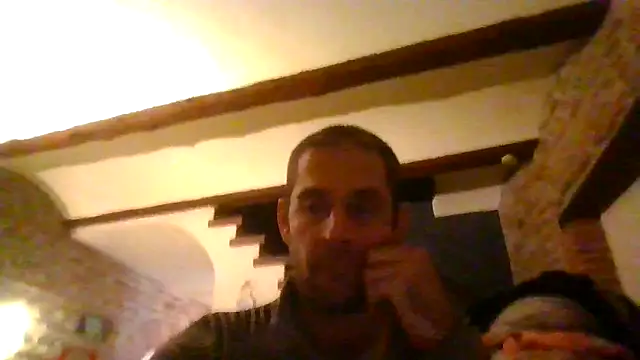 Vespa Crabo online show from February 2026 08:35:01 PM