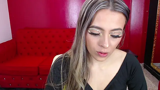 miacarperr1 online show from January 2025 08:37:02 PM