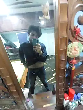 Snapshot of Dexiboy chatting on February 2025 10:48:02 AM Dexiboy online show from February 2025 10:48:02 AM