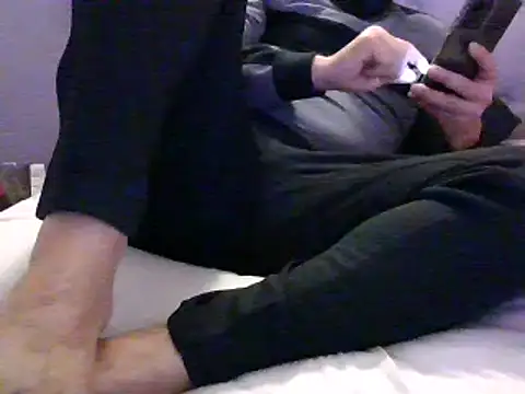 Snapshot of bilbi06 chatting on December 2024 04:21:01 PM bilbi06 online show from December 2024 04:21:01 PM