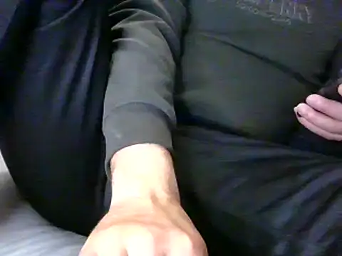 Snapshot of bilbi06 chatting on January 2025 05:31:01 PM bilbi06 online show from January 2025 05:31:01 PM