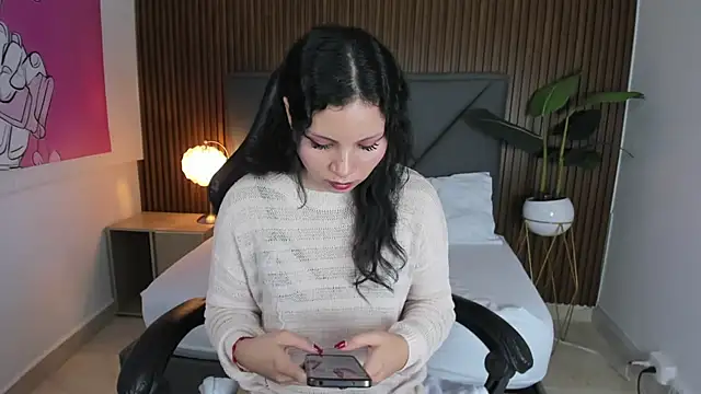 dulce natyy online show from February 2025 02:19:01 AM