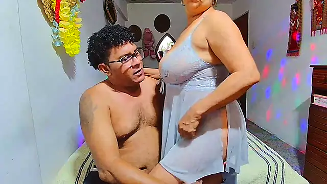 rosi pamela online show from April 2026 06:54:02 PM