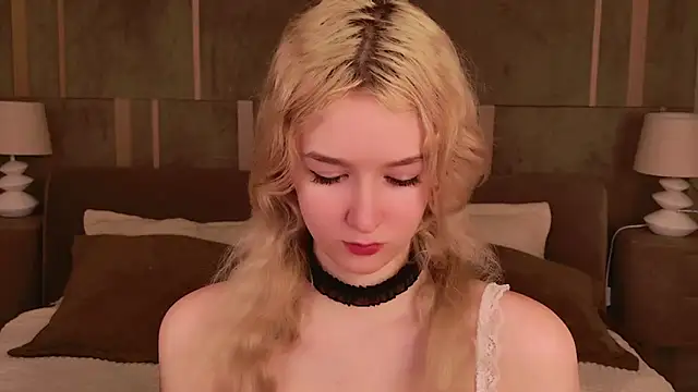 Snapshot of NaomiLoys chatting on March 2025 09:57:01 PM NaomiLoys online show from March 2025 09:57:01 PM