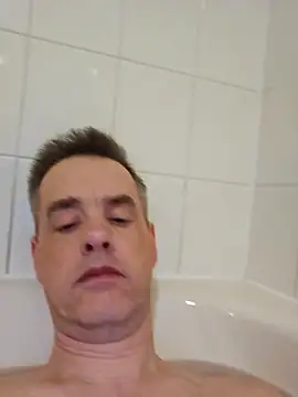 Hectorthyssen1 online show from February 2025 08:14:02 PM