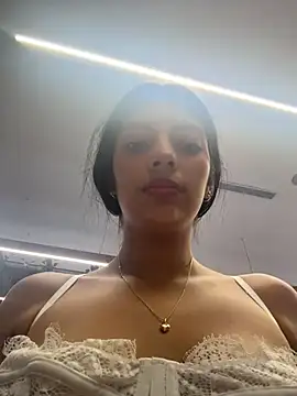 Baby Niels online show from October 2025 02:58:02 AM