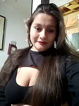 Snapshot of Mari-ana1 chatting on January 2025 02:56:01 AM Mari-ana1 online show from January 2025 02:56:01 AM