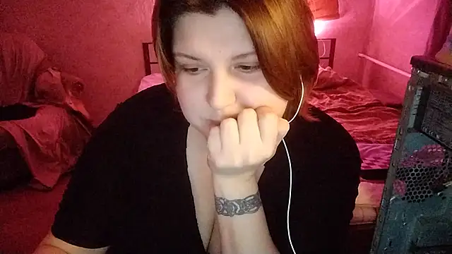 Snapshot of MalloryBartlett chatting on January 2025 11:31:01 AM MalloryBartlett online show from January 2025 11:31:01 AM