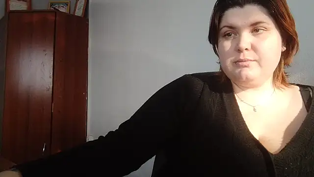 Snapshot of MalloryBartlett chatting on January 2025 04:55:01 AM MalloryBartlett online show from January 2025 04:55:01 AM