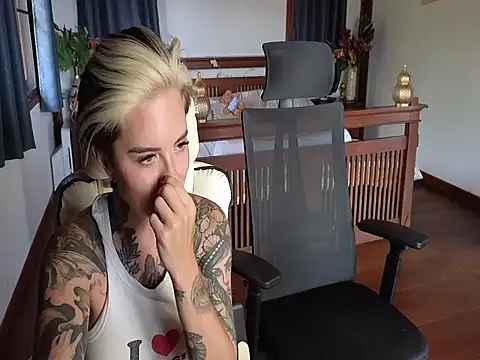 Alexandersonxo online show from March 2026 06:16:02 AM