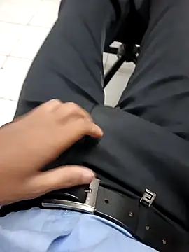 crrazy boy1  online show from March 2026 05:30:02 PM