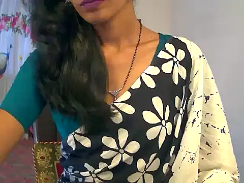 Snapshot of sexy_janu25 chatting on June 2026 06:28:01 AM sexy janu25 online show from June 2026 06:28:01 AM