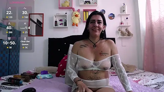 la gatabk  online show from December 2025 06:34:01 PM