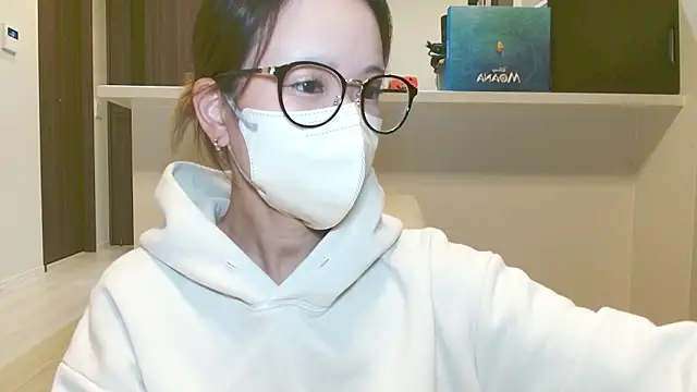  hina chan  online show from October 2025 01:44:02 PM