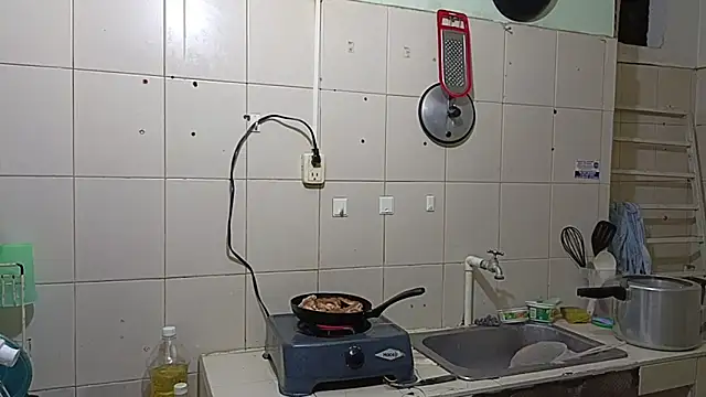 luxandracon23 online show from March 2025 04:02:02 PM