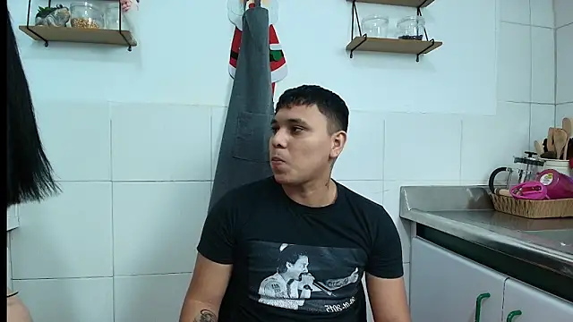 couple lovelyds online show from January 2026 08:36:01 PM