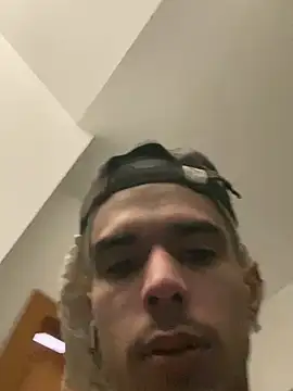 Snapshot of RicarBer chatting on February 2026 12:52:02 PM RicarBer online show from February 2026 12:52:02 PM